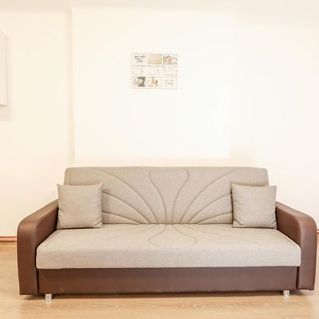 Sub-Level Urban Apartment Cluj-Napoca Extérieur photo